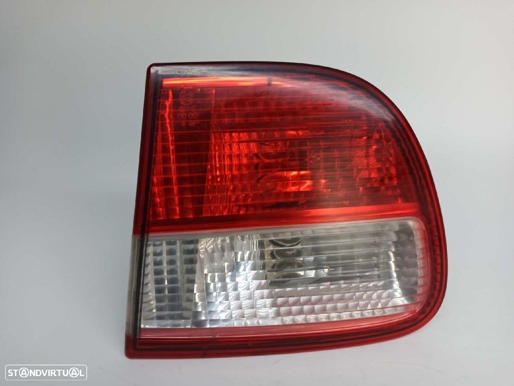 FAROLIM TRASEIRO DIREITO INTERIOR SEAT LEON (1M1) SIGNO - 8