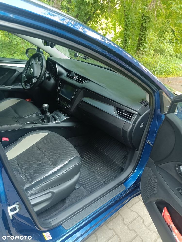 Toyota Avensis 2.0 D-4D Selection - 7