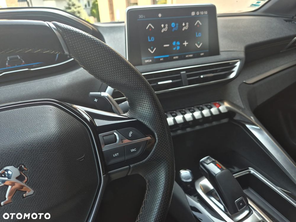 Peugeot 3008 1.5 BlueHDi GT Pack S&S EAT8 - 32