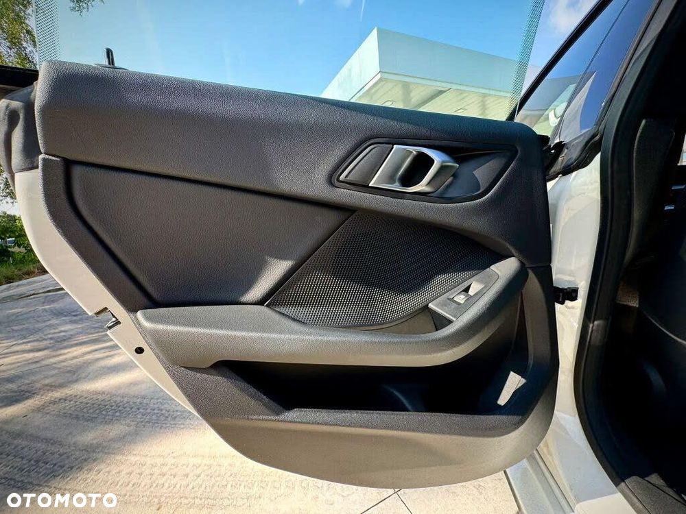 BMW Seria 2 - 24