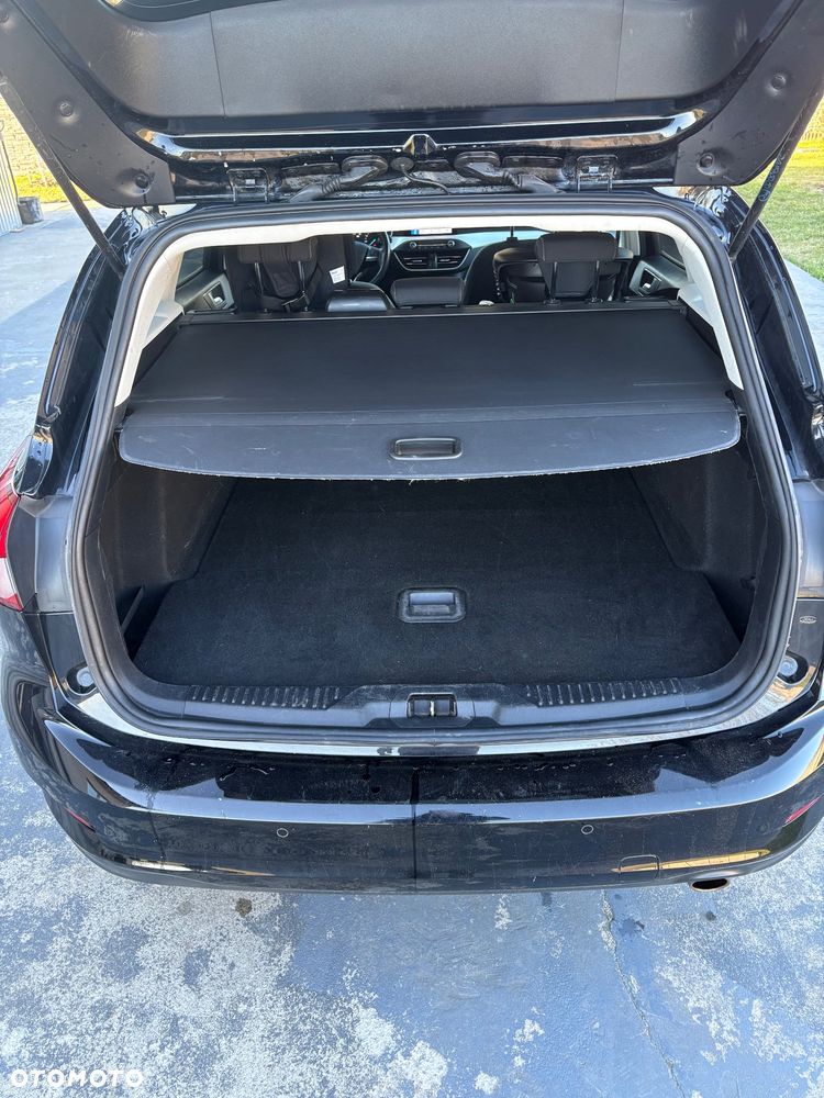 Ford Focus 1.0 EcoBoost Titanium X - 24