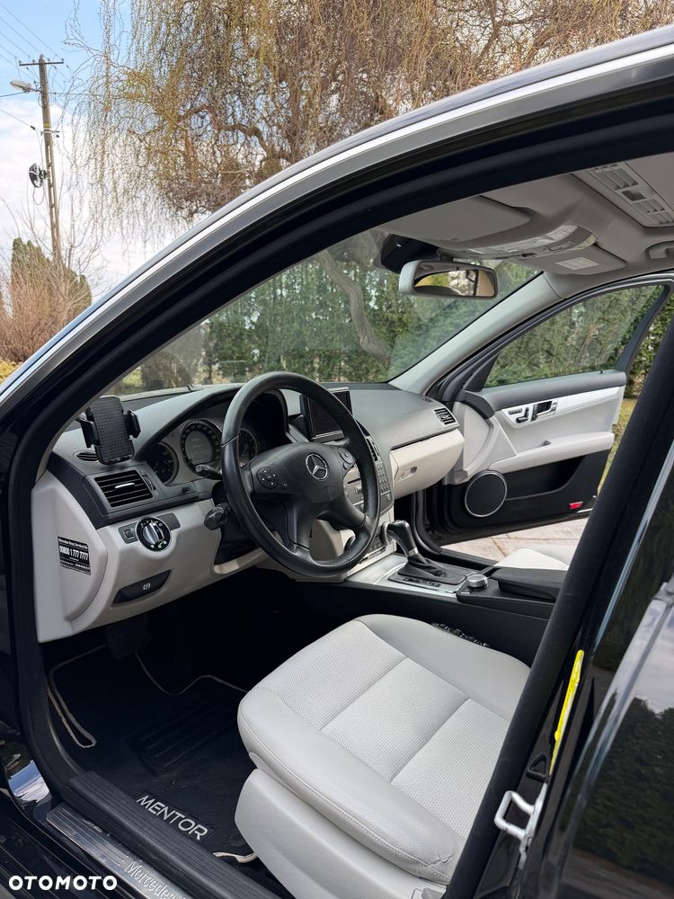 Mercedes-Benz Klasa C 280 7G-TRONIC Avantgarde - 20