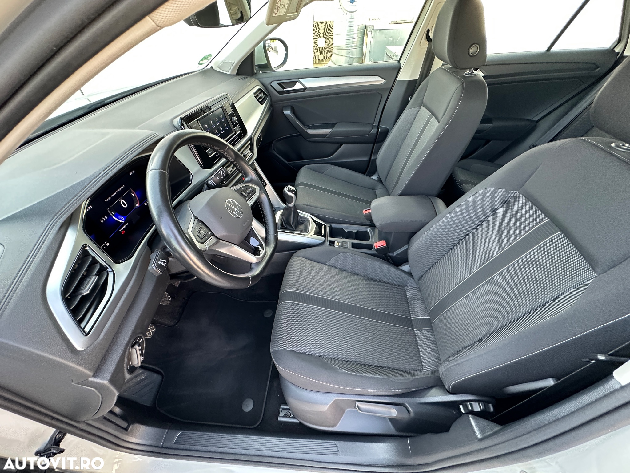 Volkswagen T-ROC 2.0 TDI SCR Style - 19