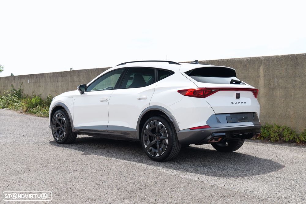 Cupra Formentor VZ 1.4 e-Hybrid DSG Priority - 4