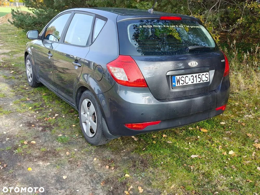 Kia Ceed 1.6 Crdi Comfort - 4