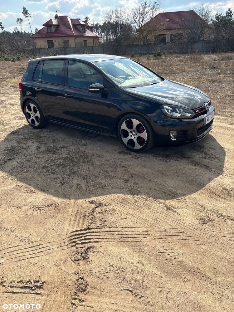 Volkswagen Golf ver-2-0-gti - 8