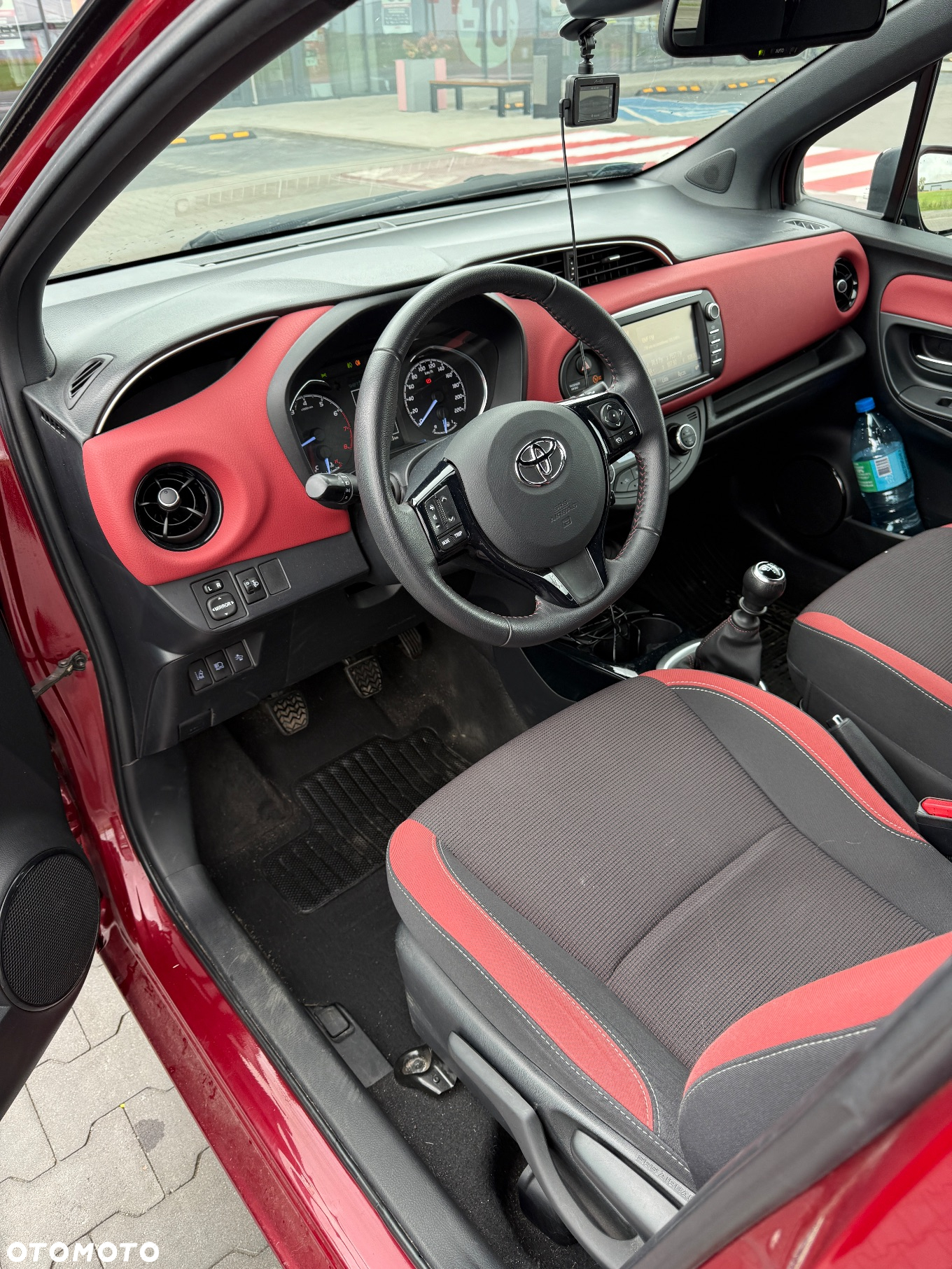 Toyota Yaris 1.5 Selection - 6