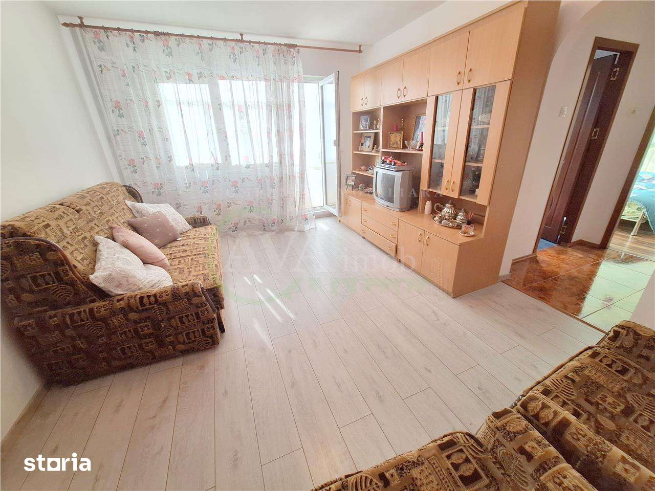 Apartament 2 camere, etaj 2, semimobilat, zona Narcisa — fotografia 3