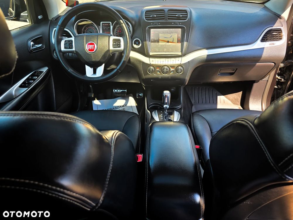 Fiat Freemont 2.0 Multijet Black Code AWD - 27