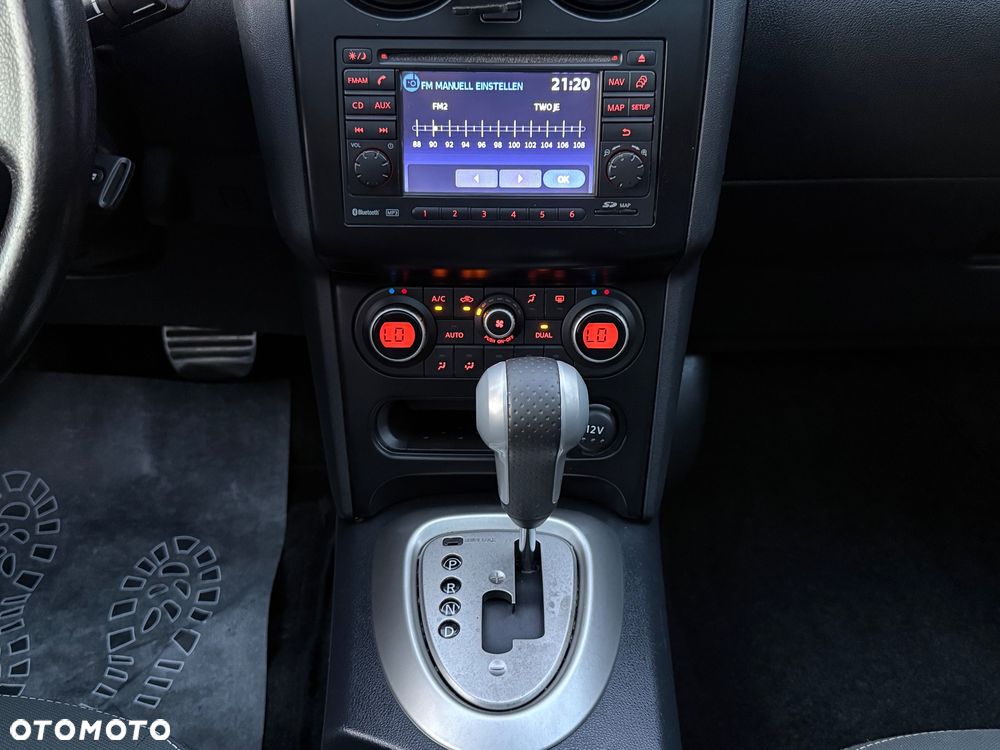 Nissan Qashqai 2.0 CVT tekna - 14