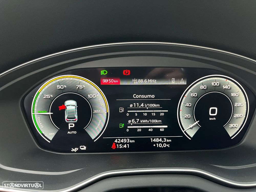 Audi Q5 50 TFSIe quattro S tronic S line business - 14