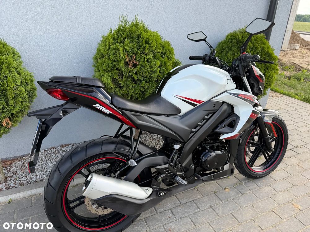 Junak 125 - 4