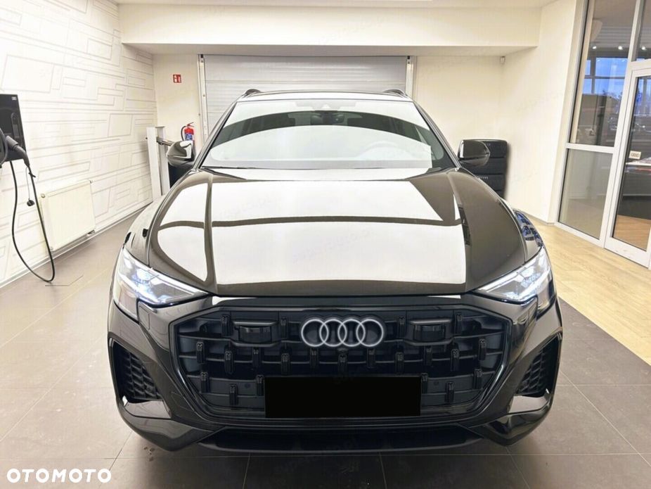 Audi Q8 - 4