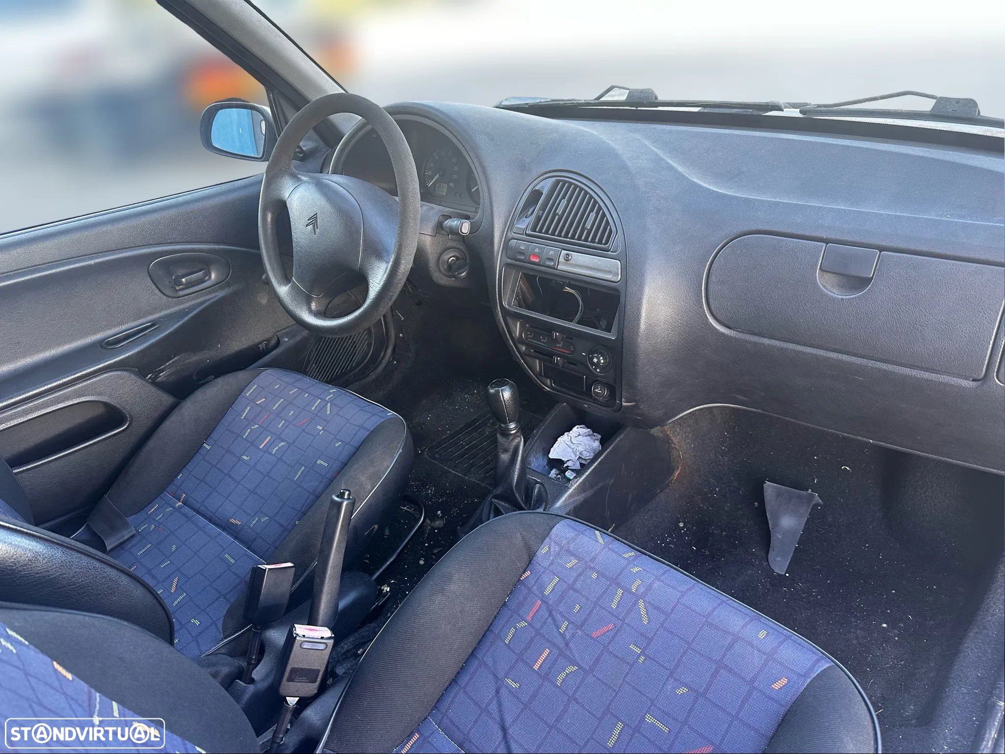 Citroën Saxo I 1.5D de 2000 para peças - 5