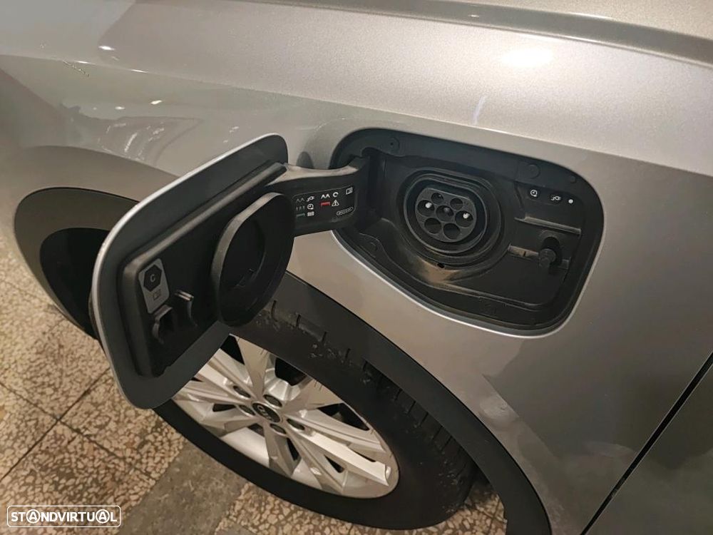 Audi Q3 45 TFSIe S tronic - 13