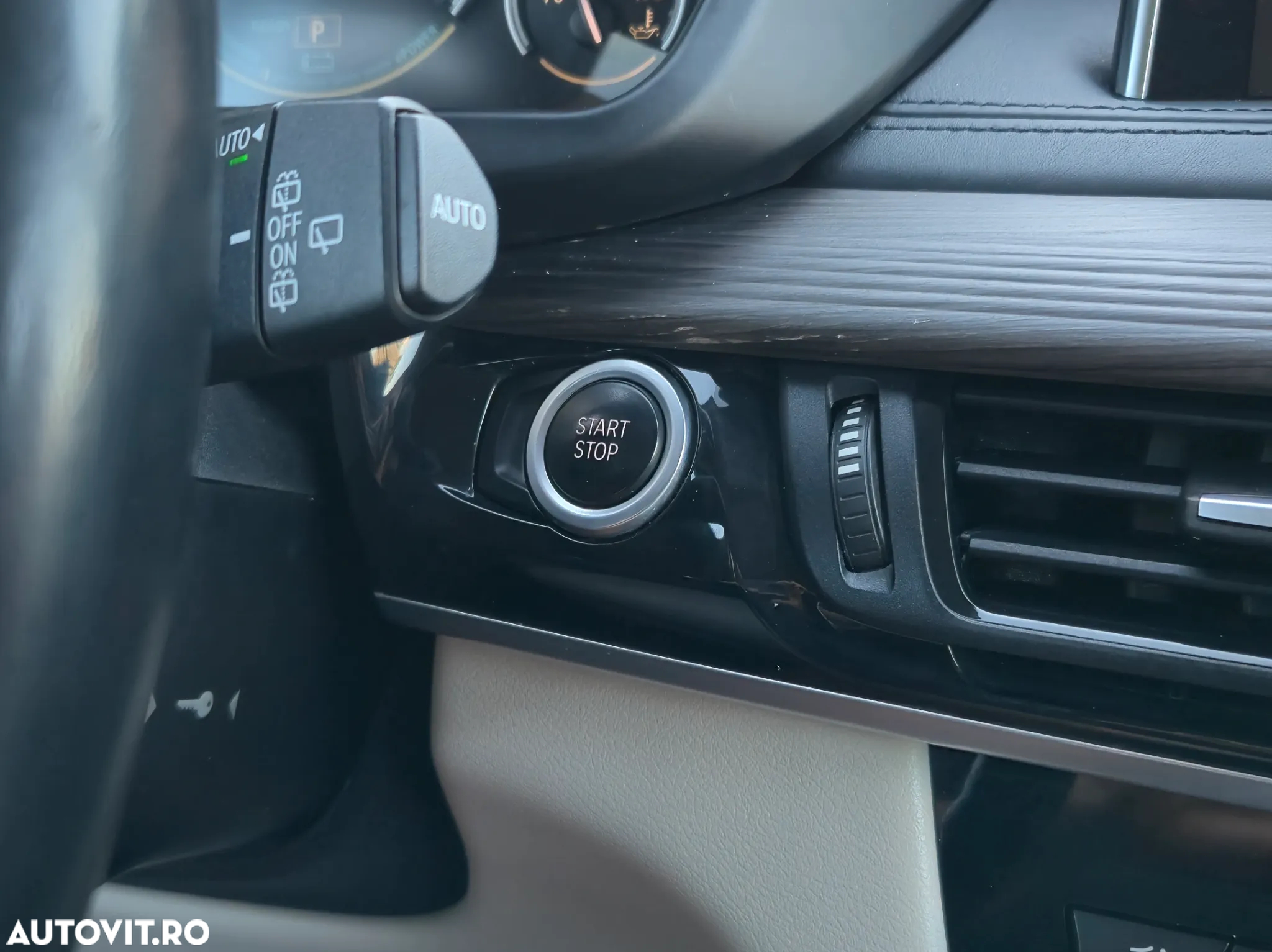 BMW X5 xDrive40e - 24