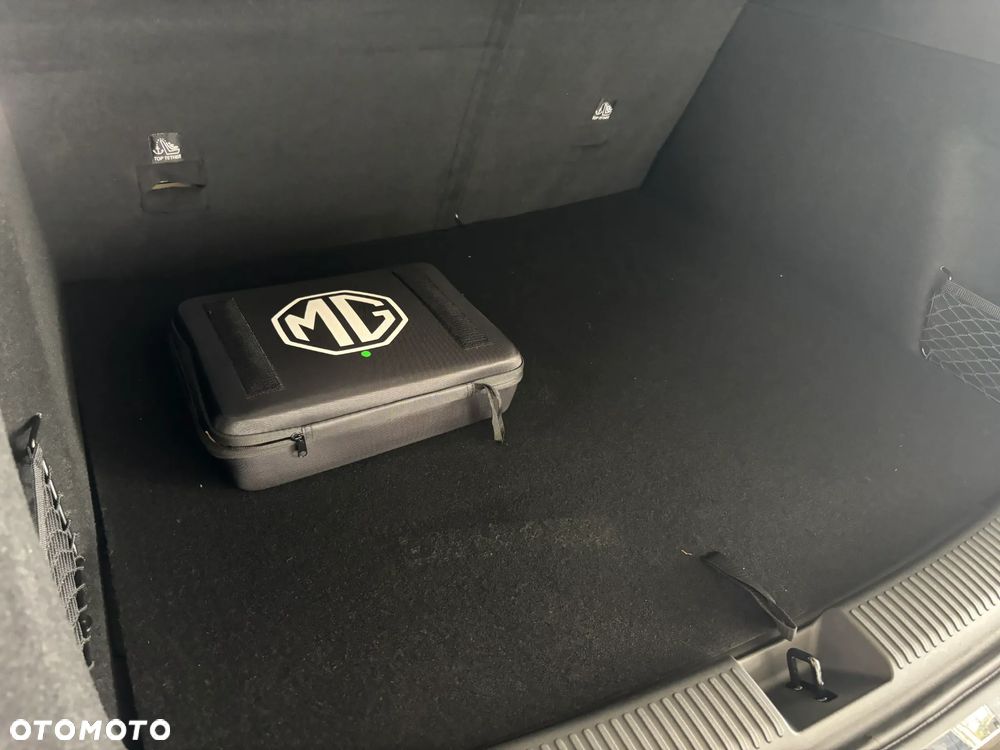 MG HS 1.5T PHEV Excite - 12