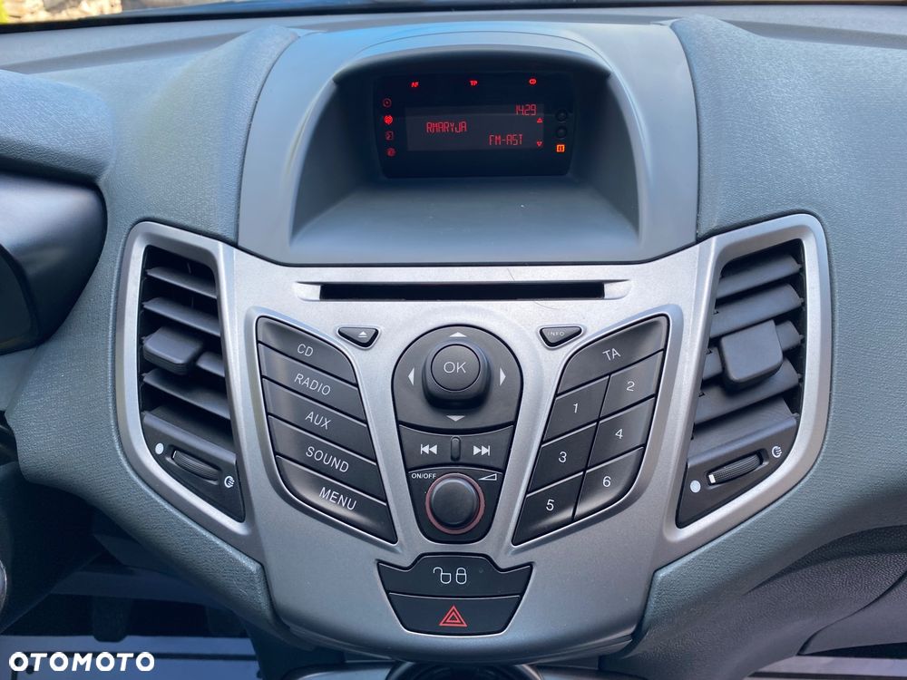 Ford Fiesta - 26