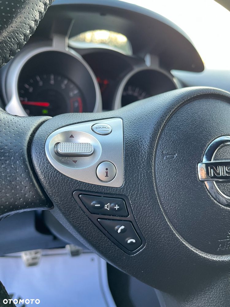 Nissan Juke 1.6 DIG-T N-Connecta - 24