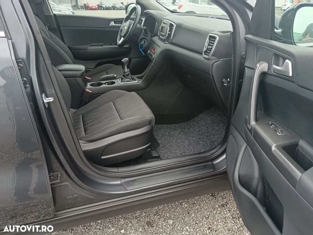 Kia Sportage 1.7 DSL 6MT 4x2 Style - 17