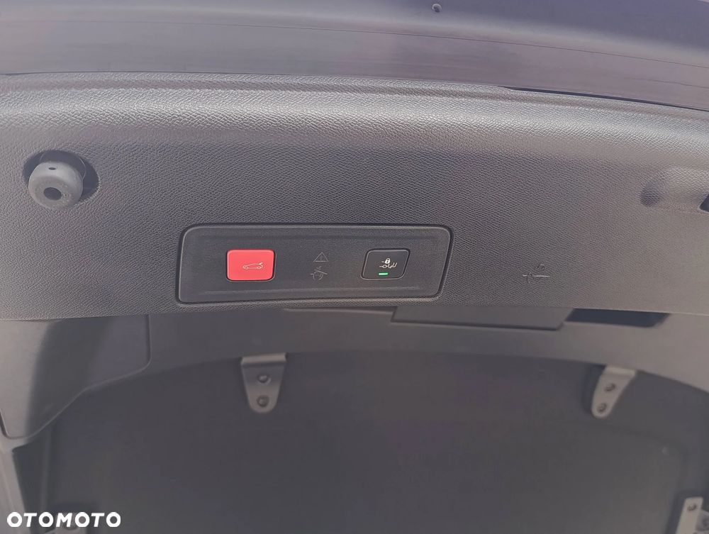 Peugeot 508 1.6 PureTech HYbrid PHEV Allure Pack S&S EAT8 - 23