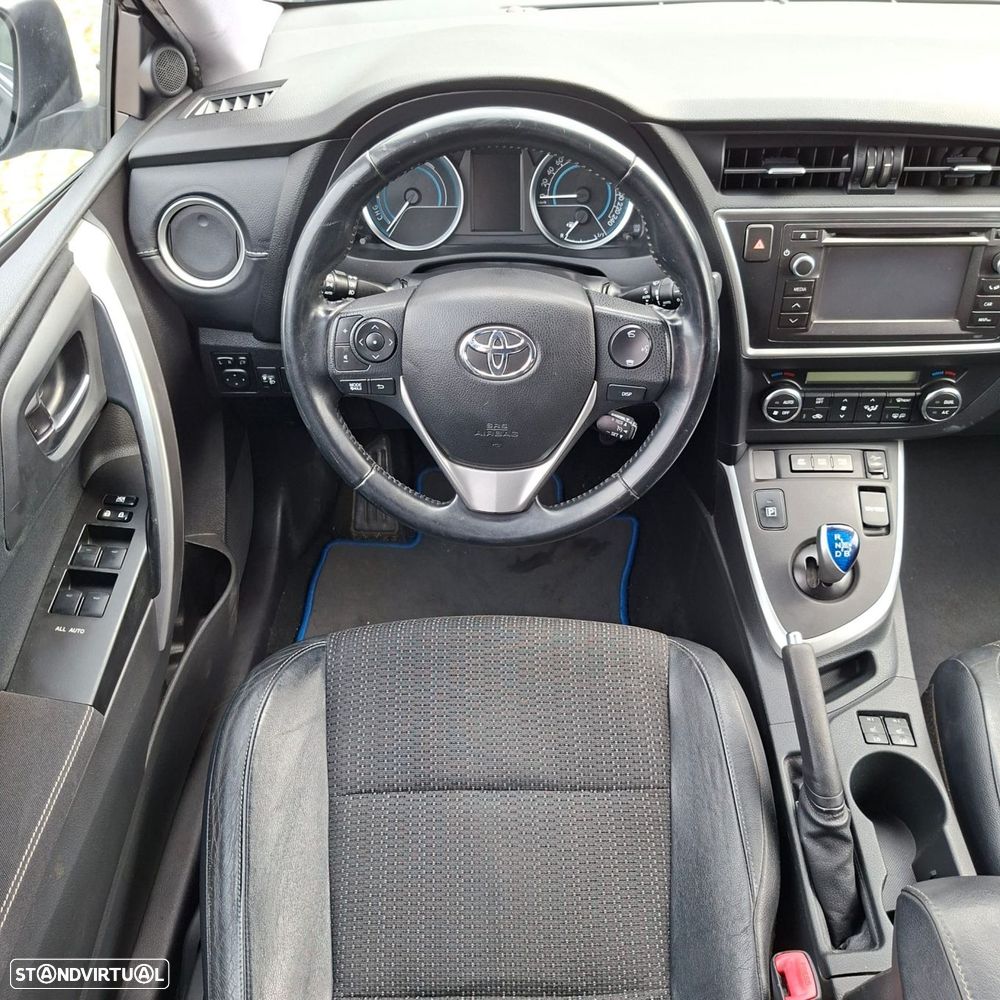 Toyota Auris 1.8 HSD Exclusive - 10