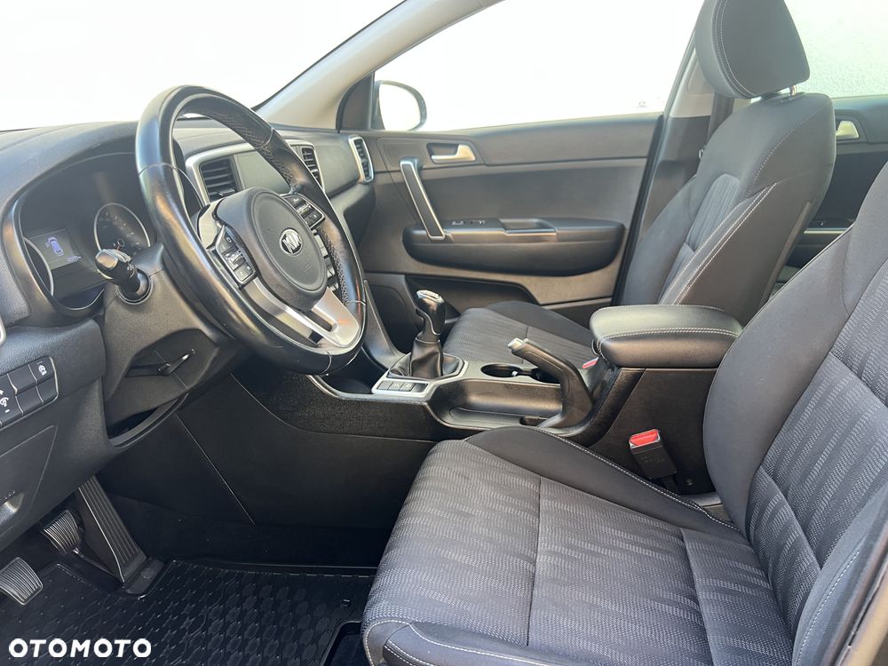 Kia Sportage 1.6 GDI S 2WD - 31