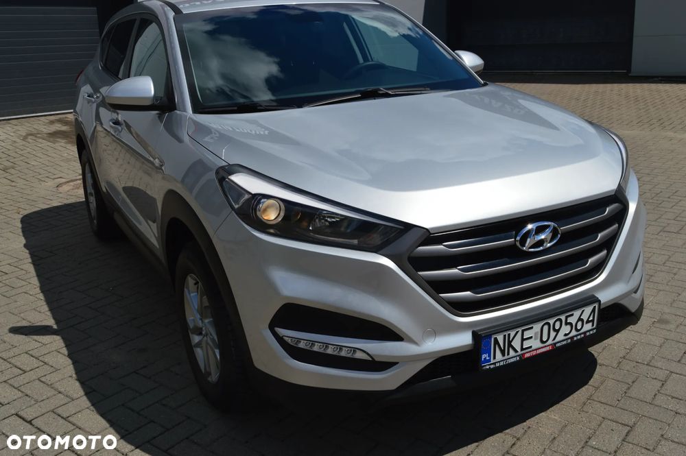 Hyundai Tucson 1.6 GDI BlueDrive GO 2WD - 10