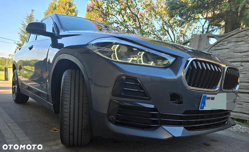 BMW X2 sDrive18d Edition M Mesh - 3