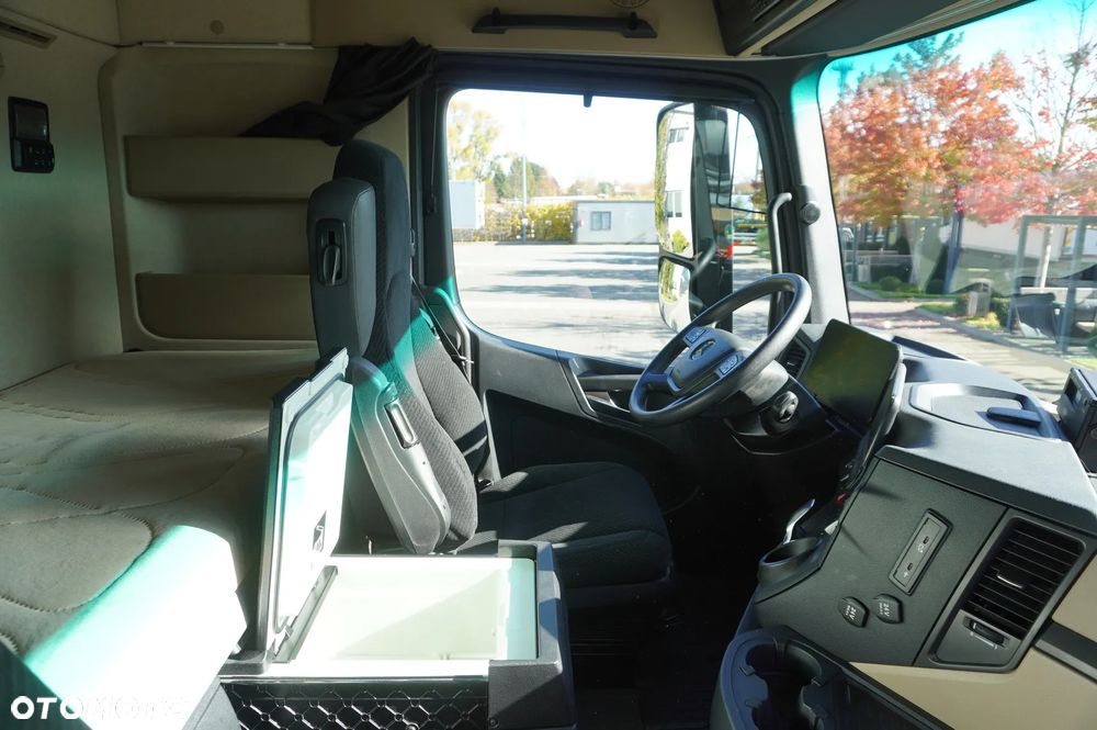 Mercedes-Benz Actros 2548 MP5 6x2 / Chłodnia Schmitz 19 EPAL / 2023 - 28