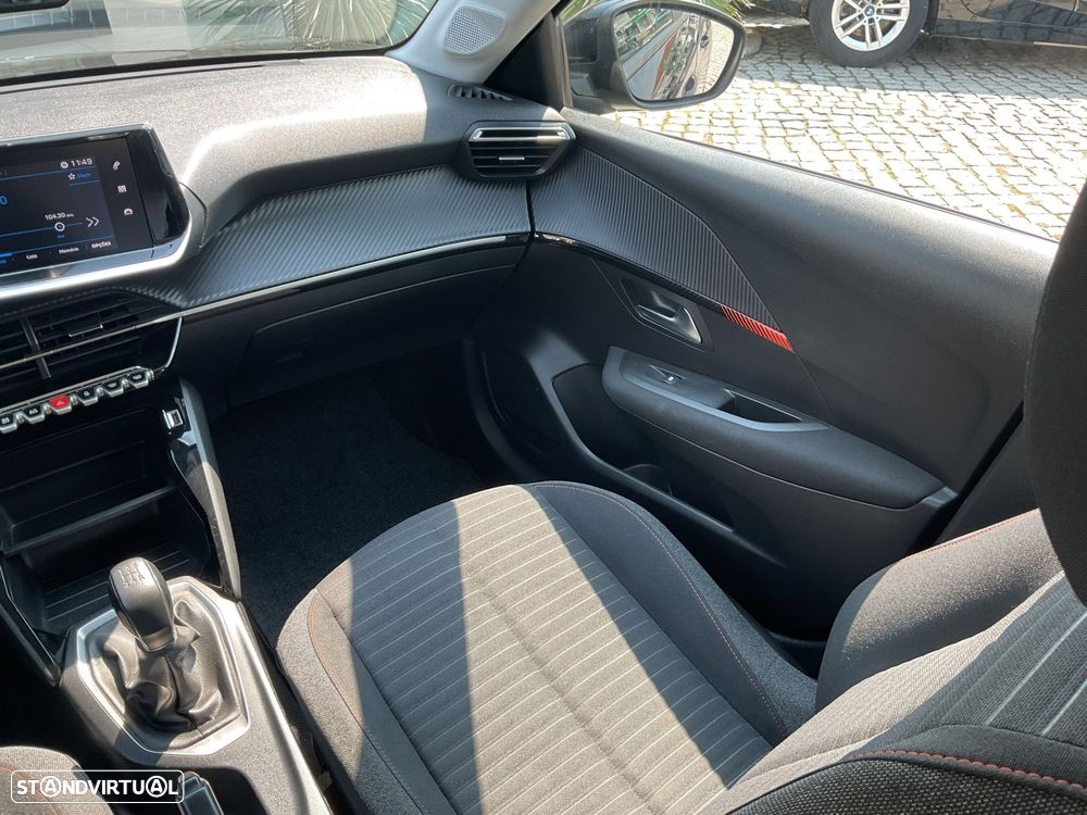 Peugeot 208 1.2 PureTech Active Pack - 31