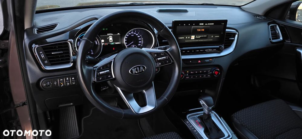 Kia XCeed 1.6 GDI PHEV L Business Line DCT - 10