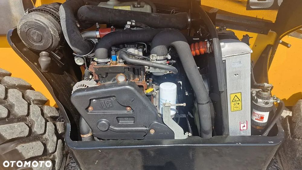 JCB 531-70 AGRI - 23