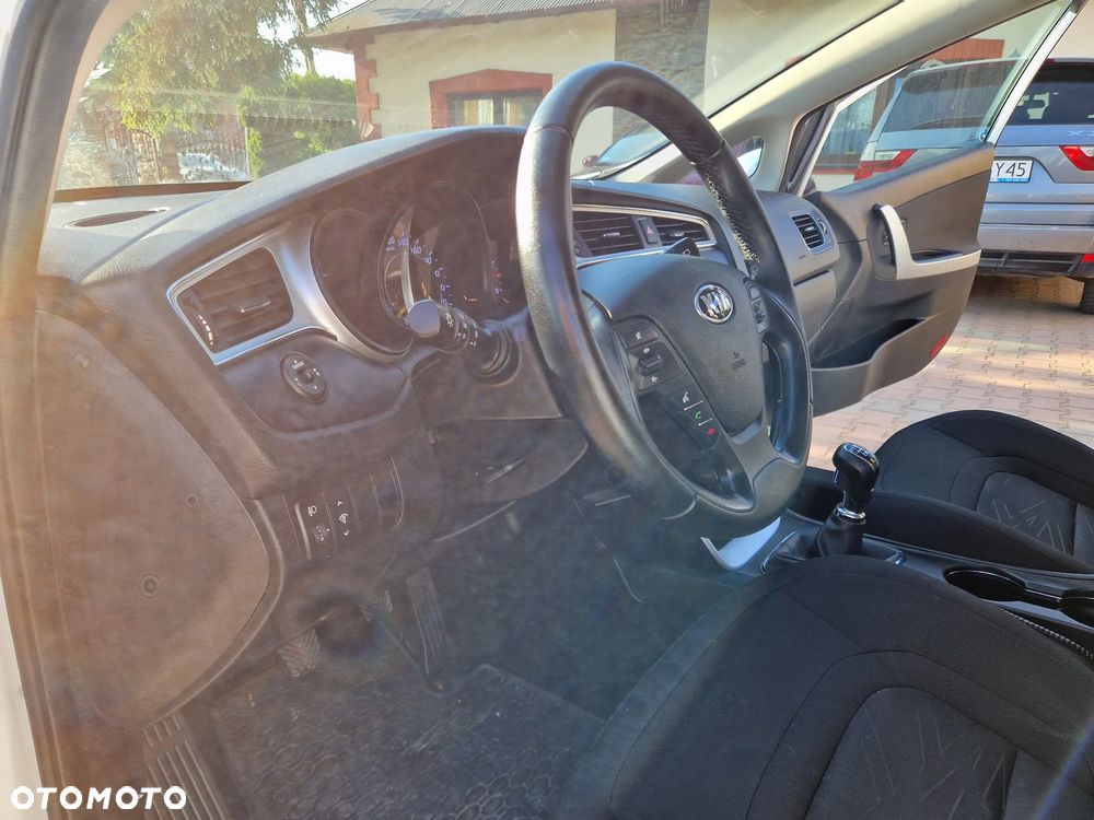 Kia Ceed 1.4 S - 21