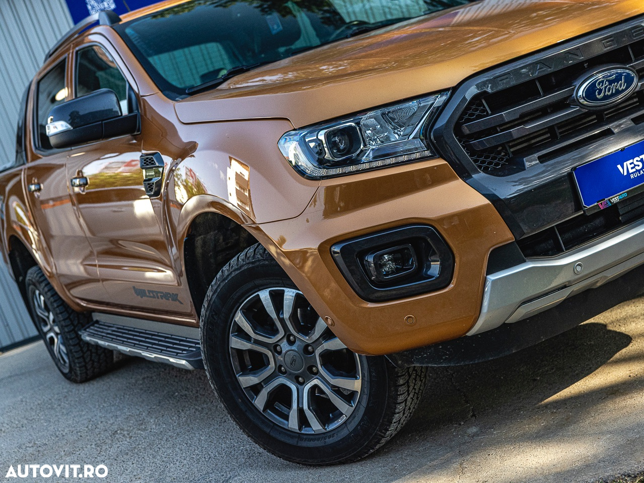 Ford Ranger Pick-Up 2.0 EcoBlue 213 CP 4x4 Cabina Dubla Wildtrack Aut. - 12