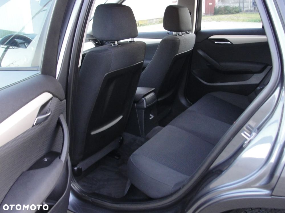 BMW X1 xDrive20d xLine - 22