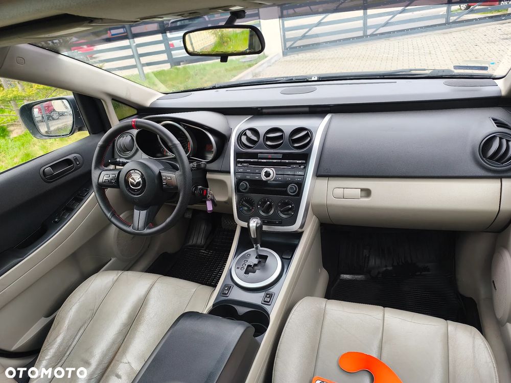 Mazda CX-7 - 16
