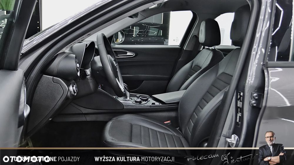 Alfa Romeo Giulia 2.0 Turbo Super - 15