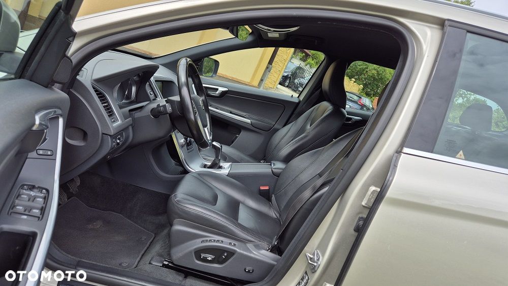 Volvo XC 60 D4 Drive-E Summum - 7