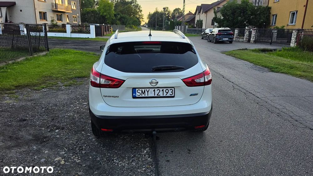Nissan Qashqai 1.5 dCi Tekna+ - 6