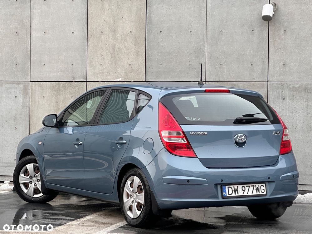 Hyundai i30 1.6 Premium - 4