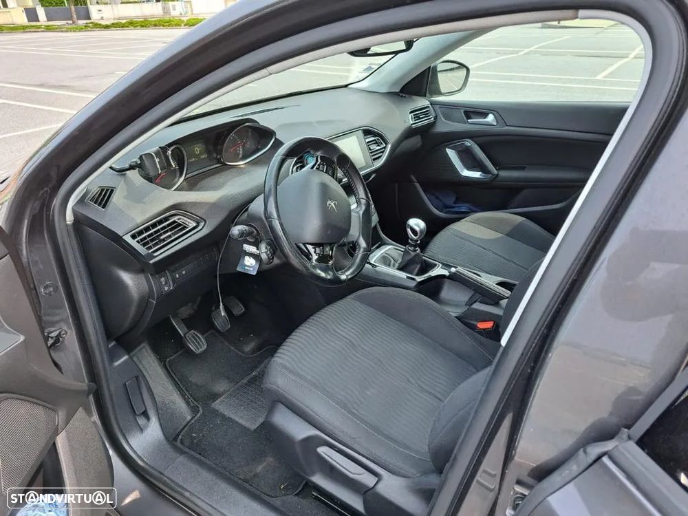 Peugeot 308 SW BlueHDi 120 Stop & Start Active - 12
