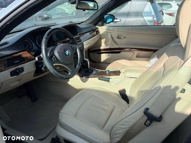 BMW Seria 3 335i - 12