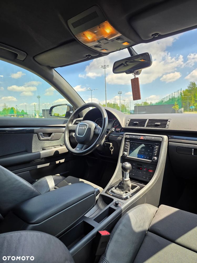 Audi A4 Limousine 1.8 T - 14