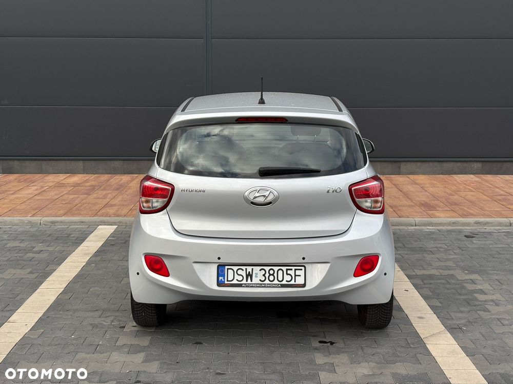 Hyundai i10 1.0 BlueDrive Premium - 25