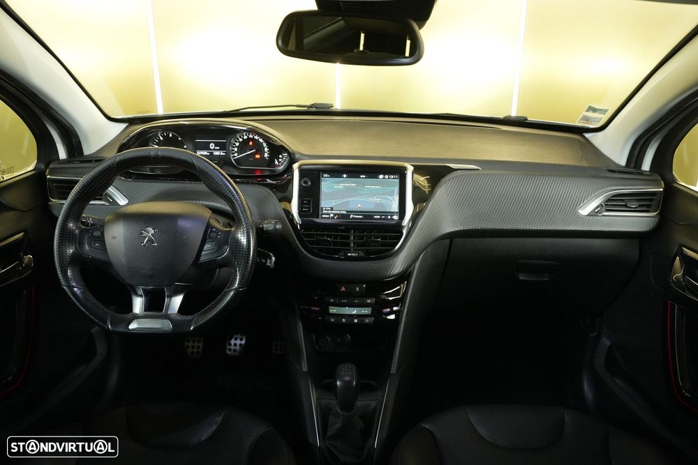 Peugeot 208 1.5 BlueHDi GT Line - 14