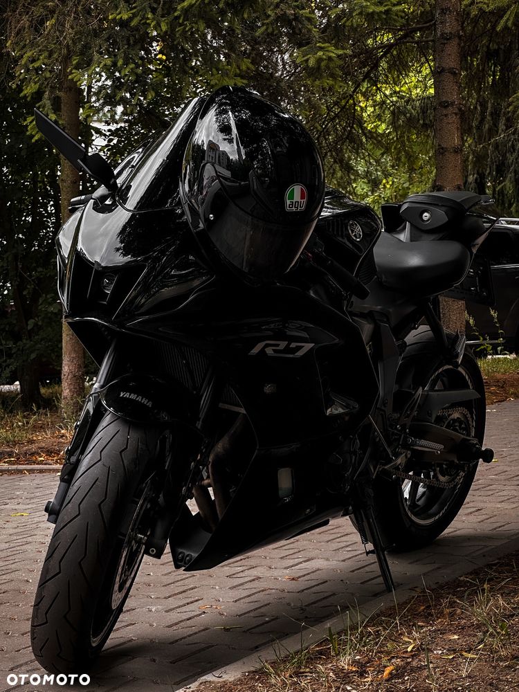 Yamaha R7 - 4
