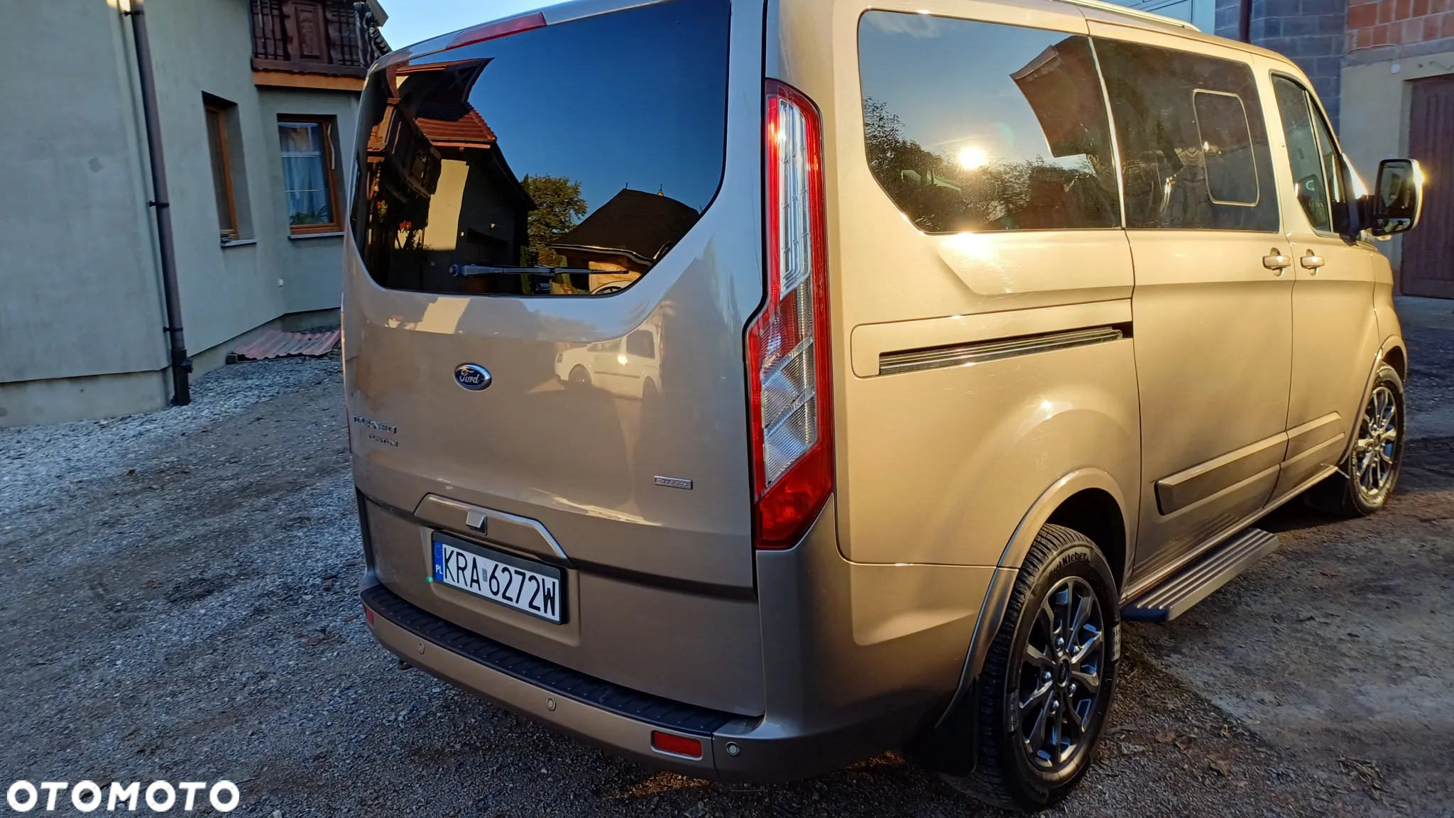 Ford Tourneo Custom 2.0 TDCi L1 Titanium SelectShift - 3