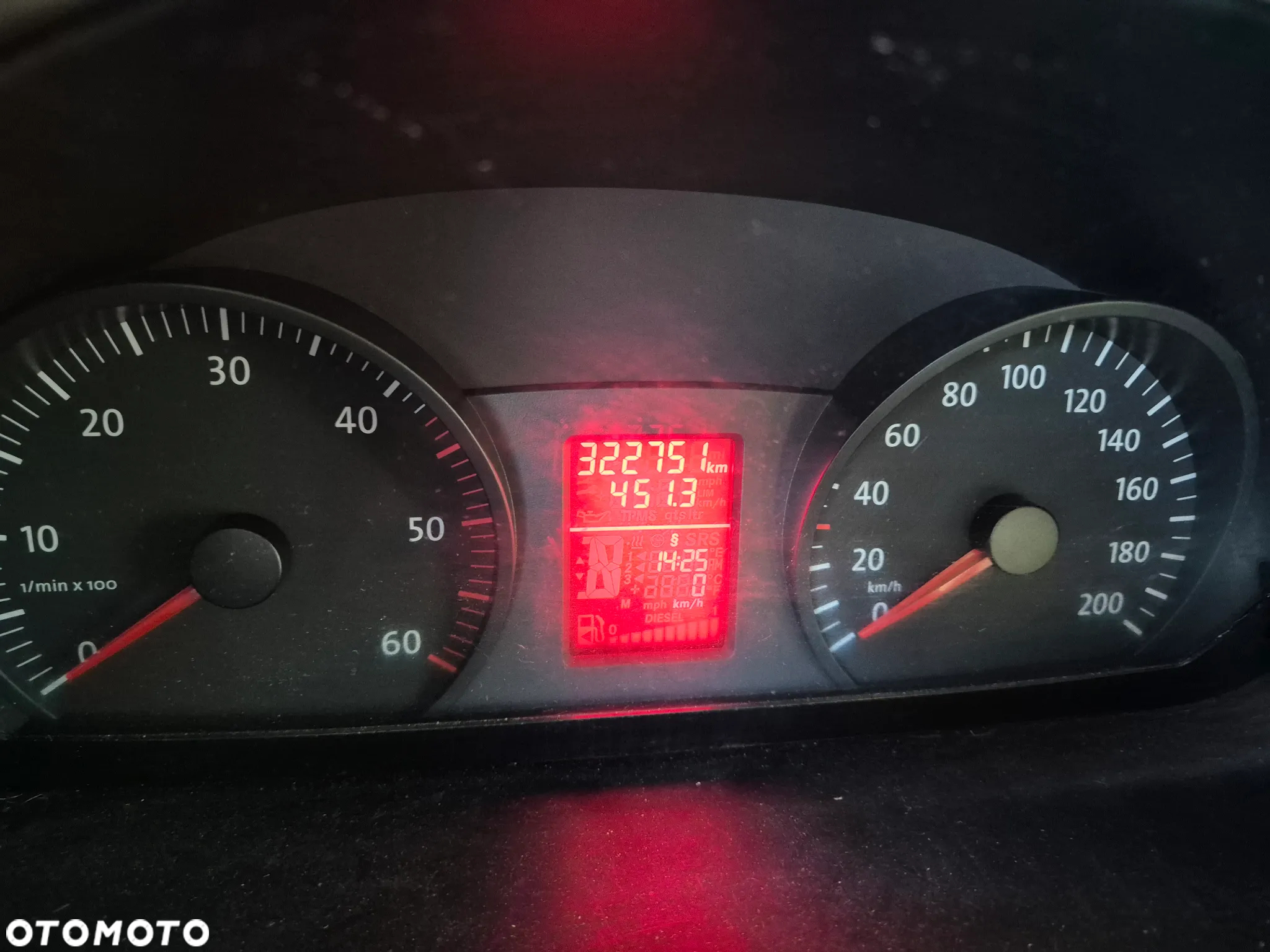 Volkswagen CRAFTER - 12