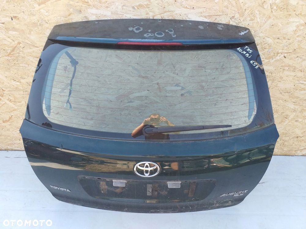 Toyota AVENSIS T25 Kombi Klapa tył tylna bagażnika - 1